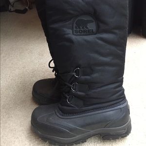 Sorel Black Snow Boots